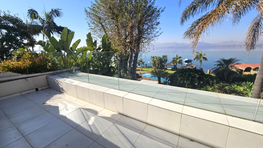 4 Bedroom Property for Sale in Kosmos North West